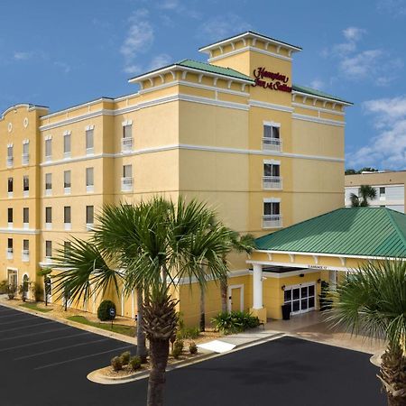 Hampton Inn & Suites Lake City Exterior photo